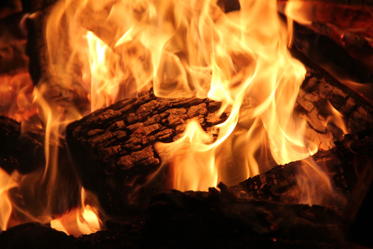 Expert Fireplace Cleaning in Rancho Santa Fe, CA Professional Fireplace Cleaning Services In Rancho Santa Fe California